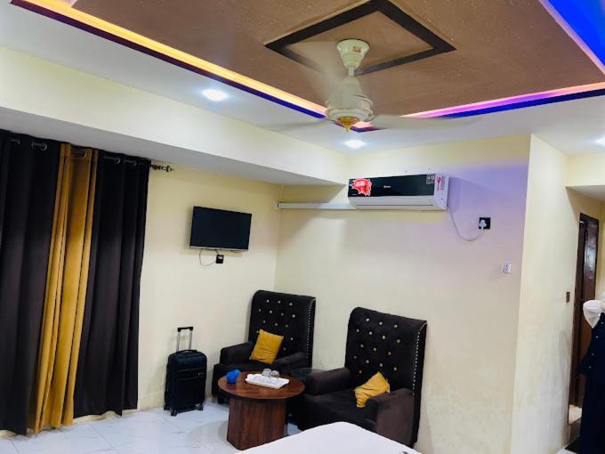 Hotel Al Markaz Iszlámábád Kültér fotó